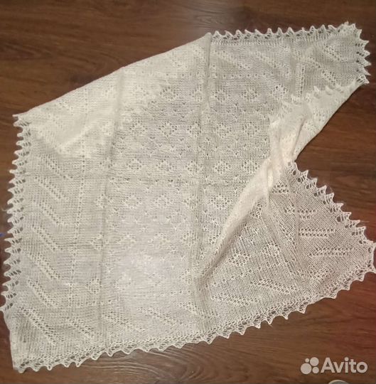 Оренбургский пуховый платок новый