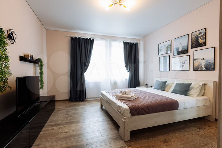 2-к. квартира, 65 м², 1/9 эт.