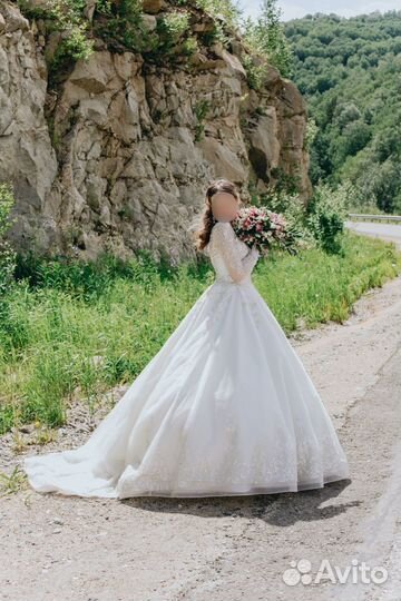 Свадебное платье 44 -48 пышное + чехол+кольца