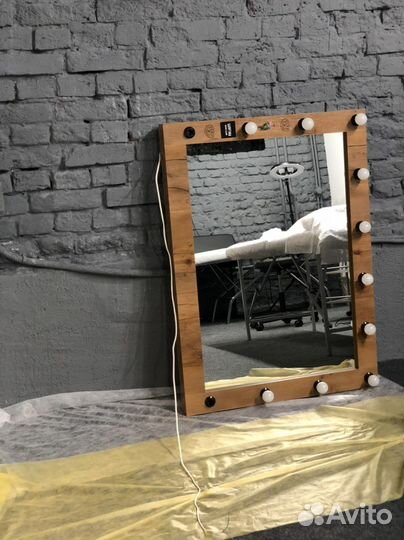 Гримерное зеркало