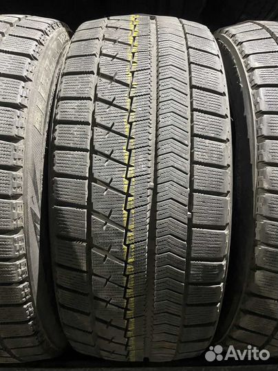 Bridgestone Blizzak VRX 225/40 R18 88S