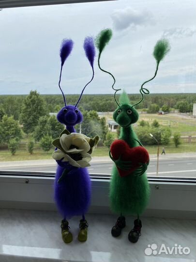 Валяный таракан валяная игрушка из шерсти