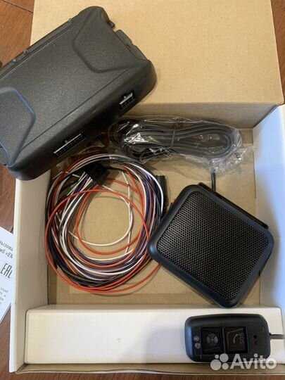 Устройство/система вызова экстренных оперативных