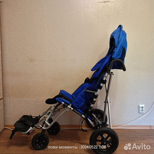 Инвалидная коляска