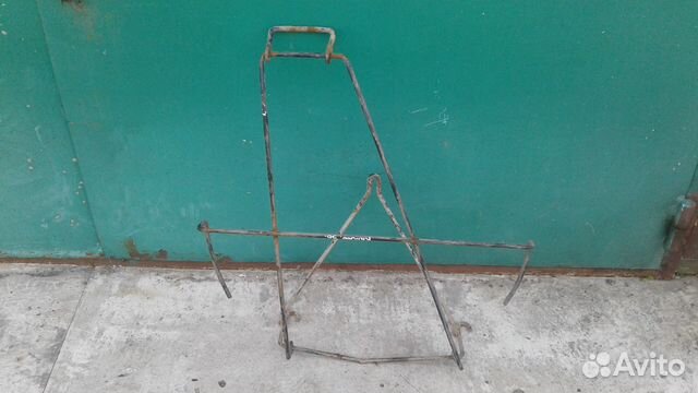 Рено Канго. Renault Kangoo. Крепление запаски