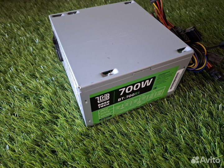 BaseTech 700w