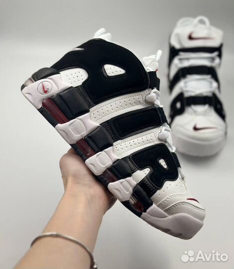 Nike air more uptempo