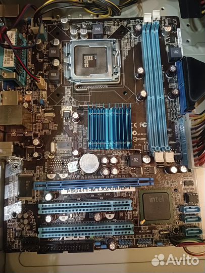 Материнские платы 775