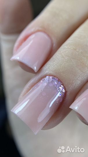 Нужна модель на маникюр