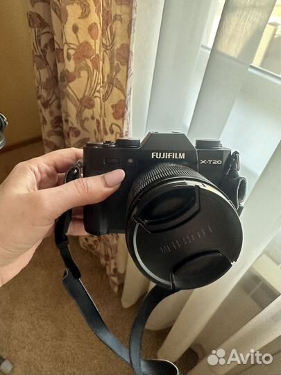 Цифровой фотоаппарат FujiFilm X-T20 kit 16-50