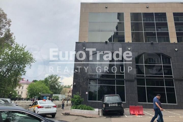 Сдам торговое помещение, 750 м²