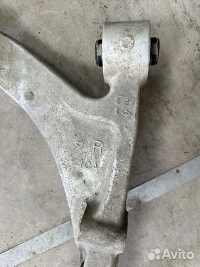 Рычаги нижние передние infiniti QX70