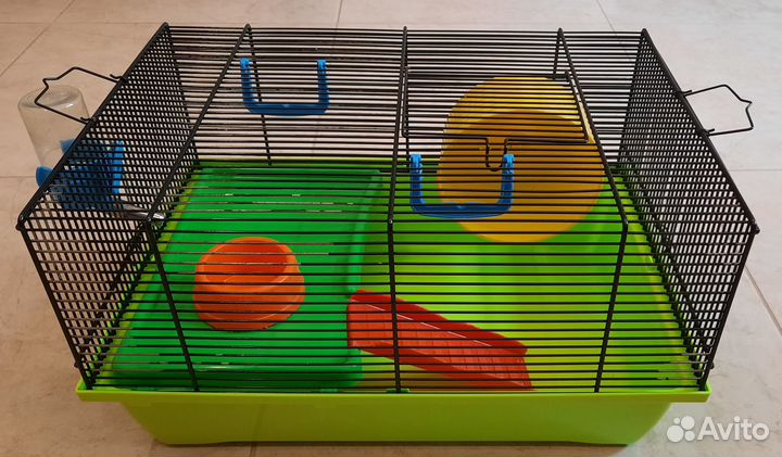 Продам клетку для хомяка