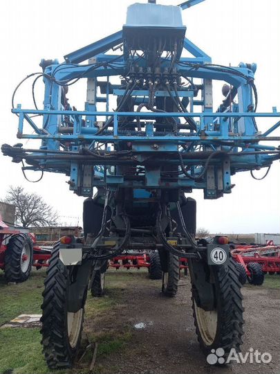 Опрыскиватель Berthoud Raptor 4240, 2011