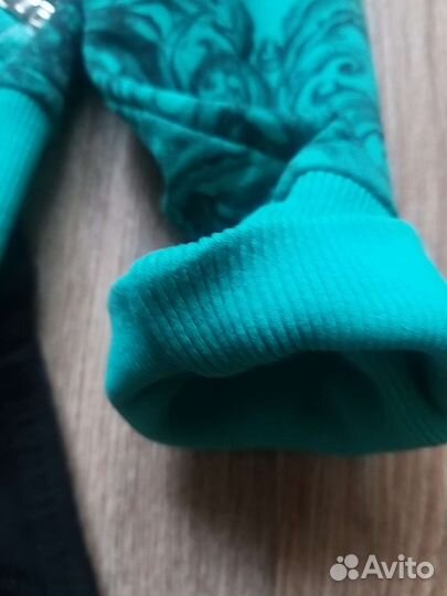 Спортивный костюм на девочку 152