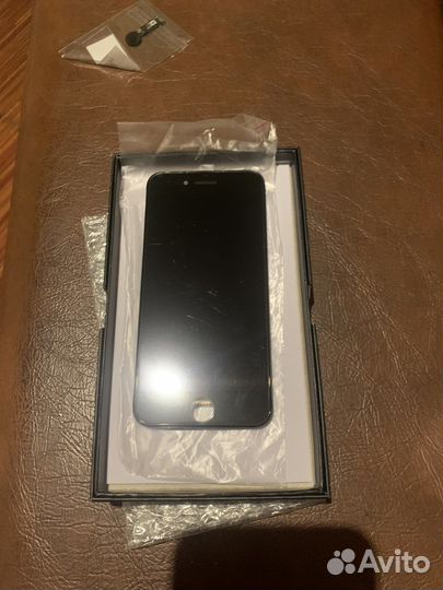 Дисплей на iPhone 7
