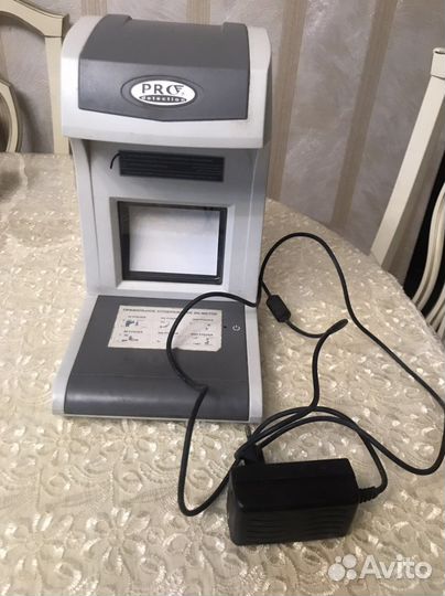 Детектор банкнот