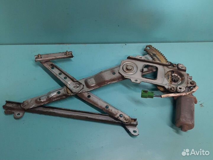 Стеклоподъемник задний правый subaru legacy bd bg