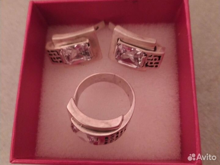 Серебряный комплект