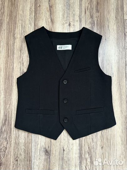 Жилет на мальчика HM