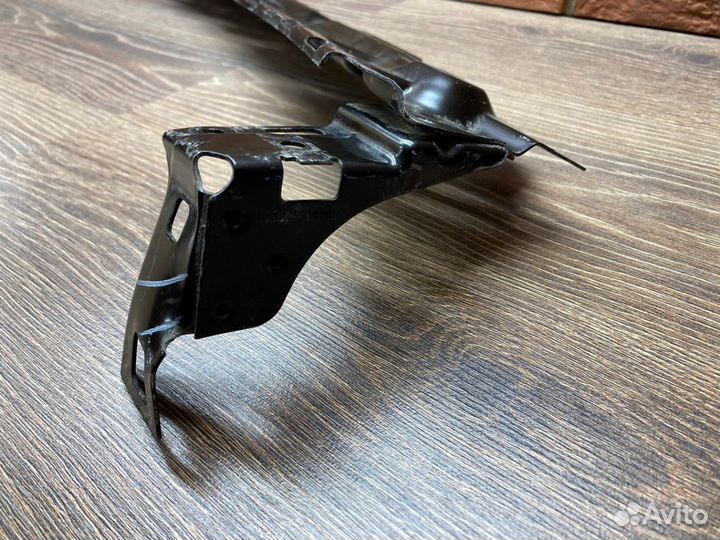 Панель передняя Верхняя часть Bmw X5 F15 2013-2018