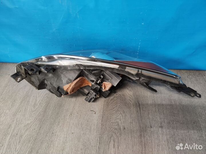 Фара правая Mazda 3 2 вл 2009-2013
