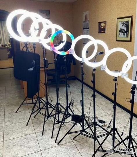 Кольцевые лампы большой выбор