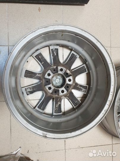 Поштучно литые диски BMW 5 F10 R17 236 стиль