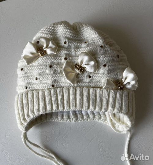 Шапка для девочки на 1.5-2 г