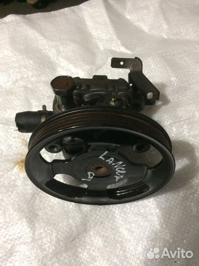 Насос Гур Митсубиси Лансер 9 1.6