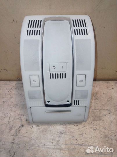 Плафон салона Audi A6 (C6 4F)