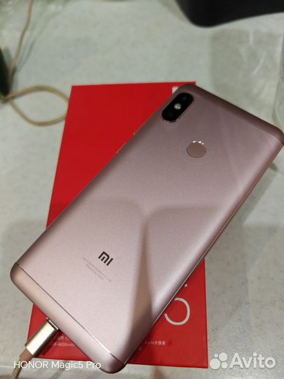 Xiaomi Redmi Note 5 Pro, 4/64 ГБ