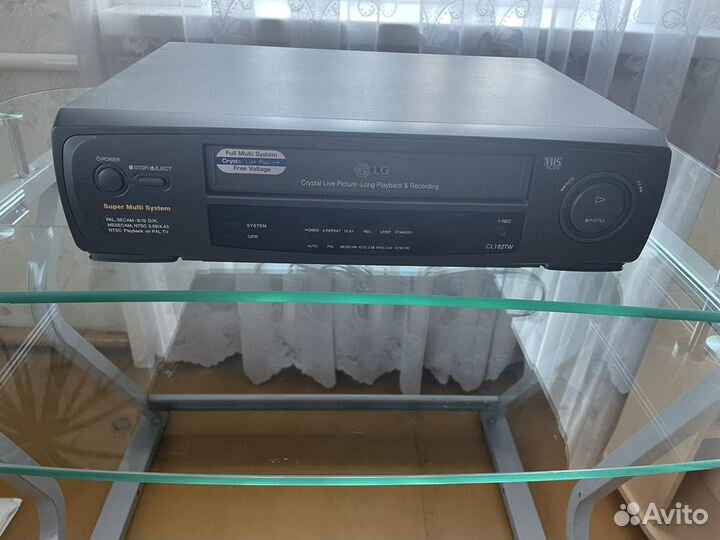 Видеомагнитофон