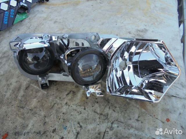 Линза правая Mitsubishi Outlander GG2W 4B11 2018