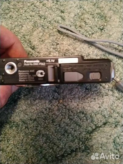 Цифровая фотокамера DMC-FS62