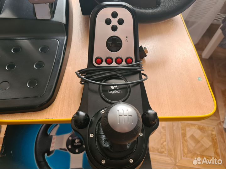 Игровой руль logitech g27