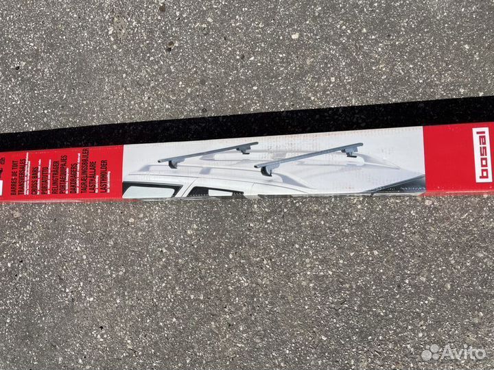 Автомобильный багажник на крышу