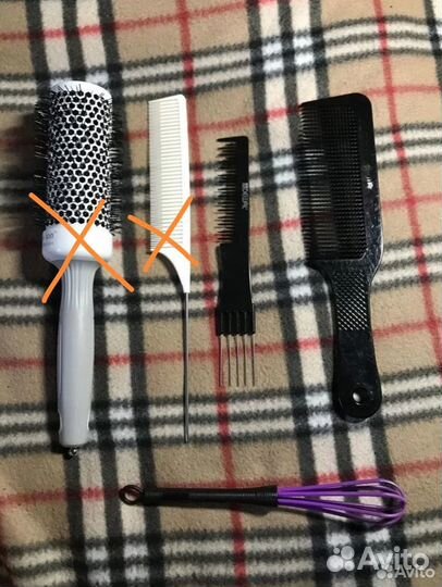 Расчески для парикмахера