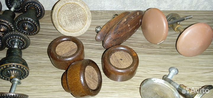 Фурнитура Мебельные и Дверные Ручки Новые и б/у