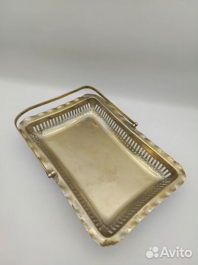 Конфетница размер 25*18 см, высота 5 см, серебре