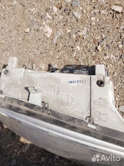 Фара правая Skoda octavia a4