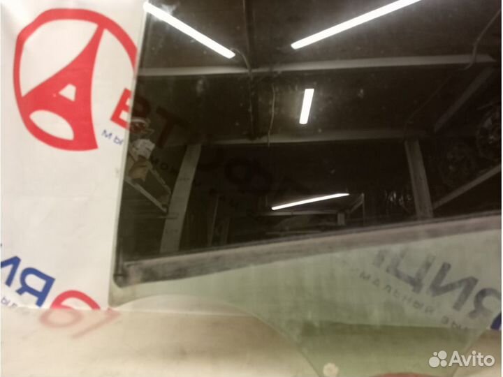 Стекло двери renault megane 2