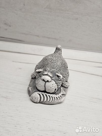 Статуэтка кот