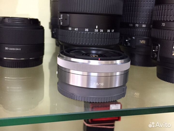 Объектив Sony E 16mm f2.8 (SEL16F28)