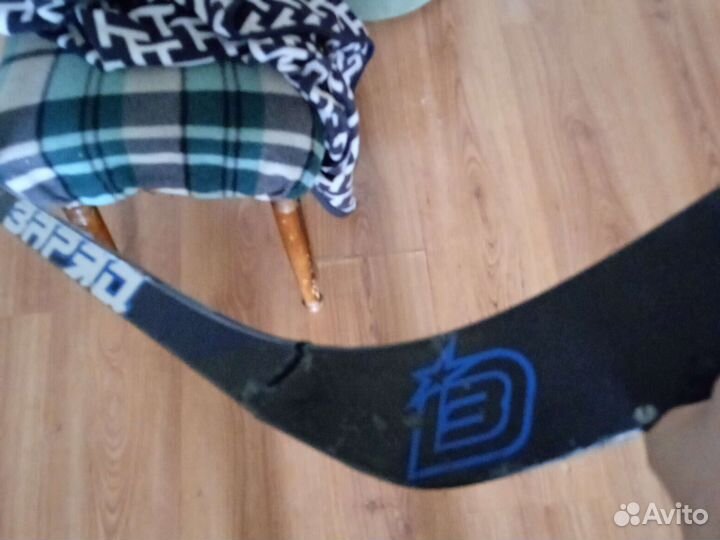 Клюшки хоккейные