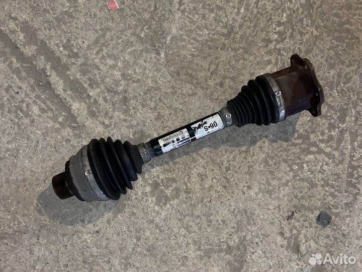 Привод в сборе Audi A4(B8)