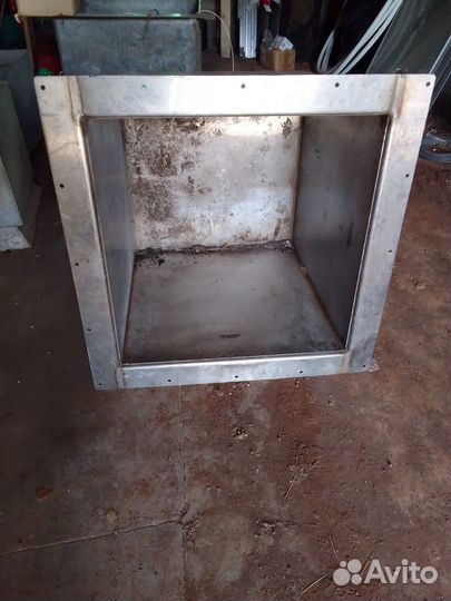 Бак из нержавейки 0,65*0,65*0,75 толщина 2.5 мм