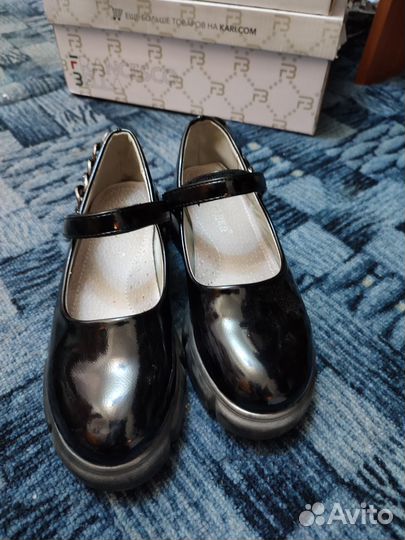 Туфли на девочку