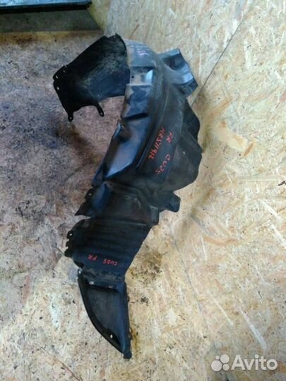 Подкрылок передний mitsubishi airtrek