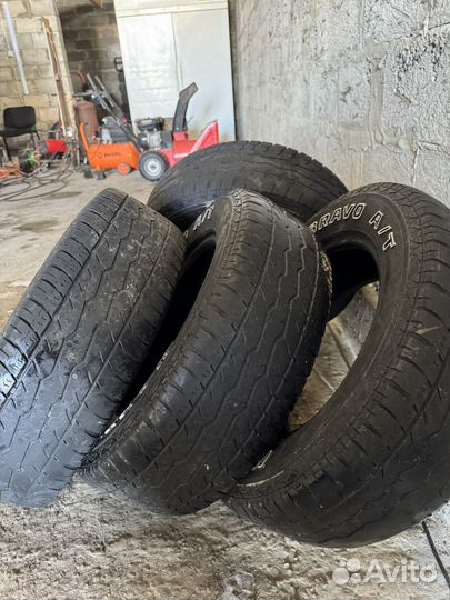 Bridgestone A001 Weather Control 215/65 R16 25W